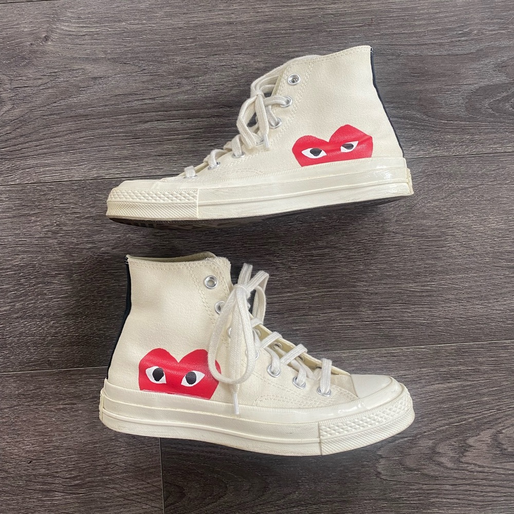 Comme de Garçons white Converse